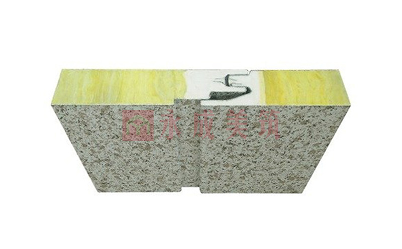 Glass fiber sandwich panel